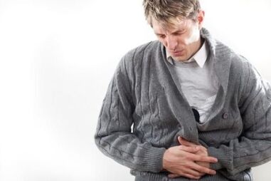 bolesť v dolnej časti brucha u muža s prostatitídou
